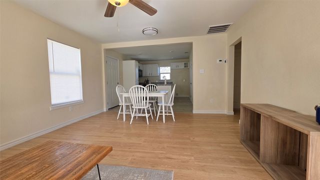 805 Adkins Street, Bowie, TX 76230