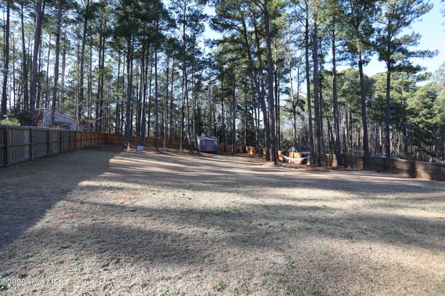 125 Dicks Hill Road, Carthage, NC 28327