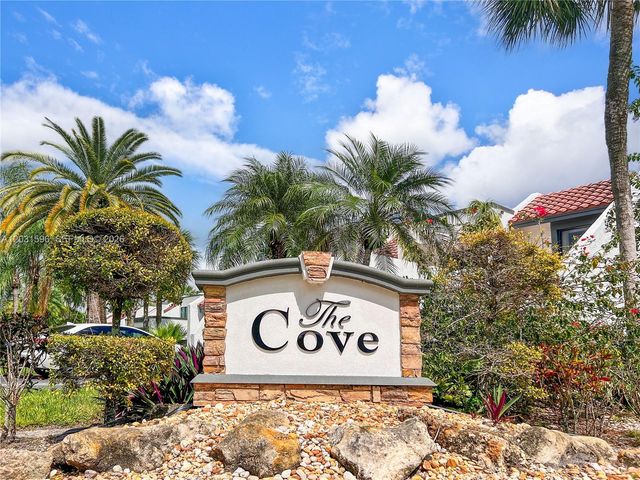 398 Fern Dr 10-6, Weston, FL 33326