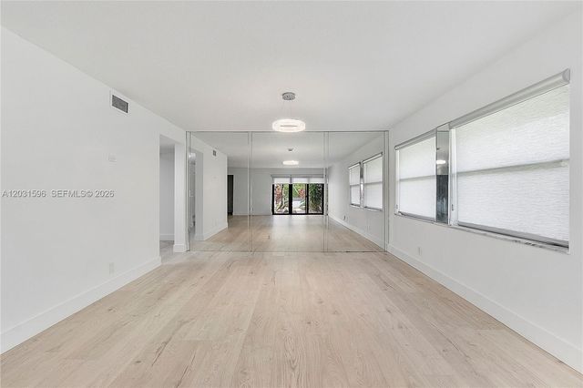 398 Fern Dr 10-6, Weston, FL 33326