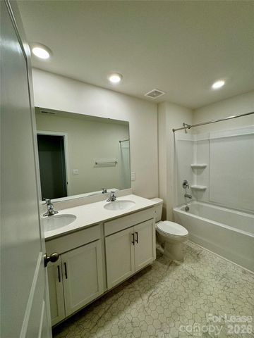 14208 Wilson Mac Lane, Charlotte, NC 28278