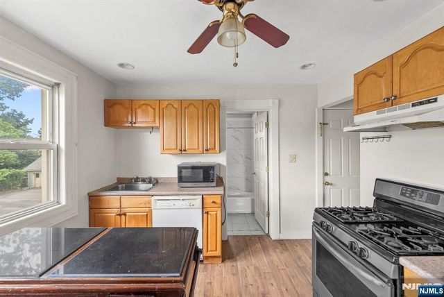 36 Pulaski Street, Bloomfield, NJ 07003