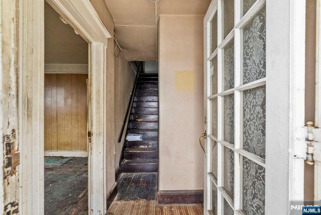 36 Pulaski Street, Bloomfield, NJ 07003