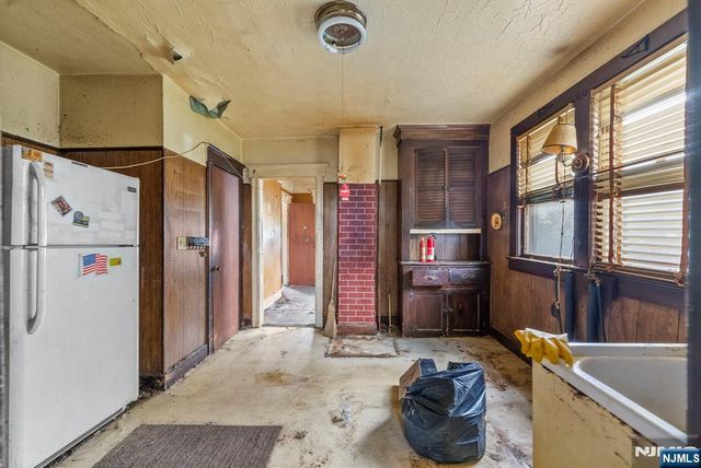 36 Pulaski Street, Bloomfield, NJ 07003