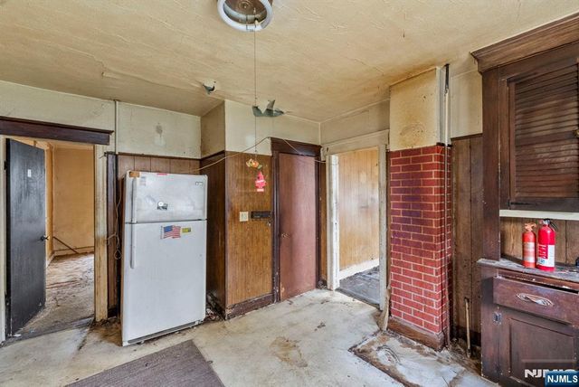 36 Pulaski Street, Bloomfield, NJ 07003