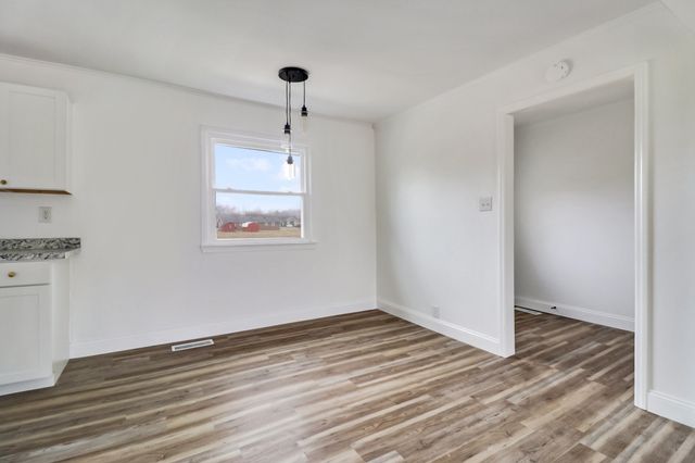 106 Dearman St, Smithville, TN 37166