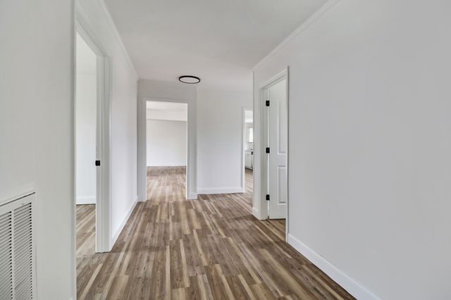 106 Dearman St, Smithville, TN 37166