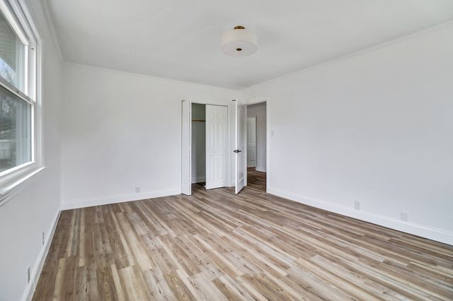 106 Dearman St, Smithville, TN 37166