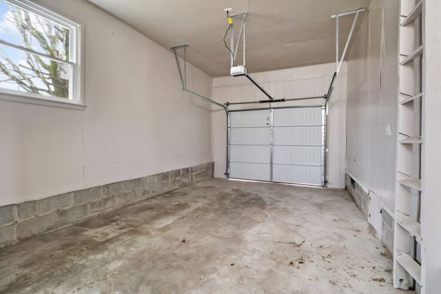 106 Dearman St, Smithville, TN 37166