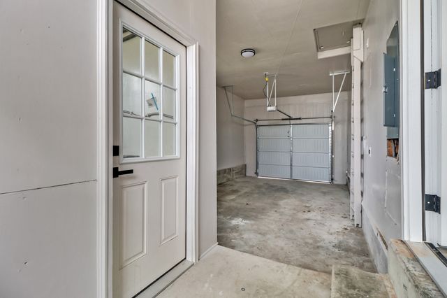 106 Dearman St, Smithville, TN 37166