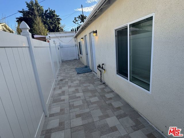 1913 Hillsboro Avenue, Los Angeles, CA 90035