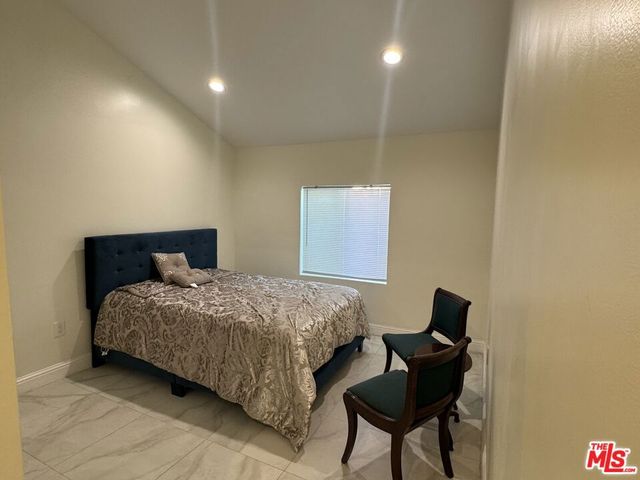 1913 Hillsboro Avenue, Los Angeles, CA 90035
