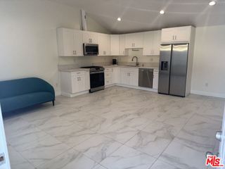 1913 Hillsboro Avenue, Los Angeles, CA 90035
