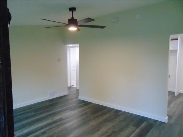 202 Wallace Drive, Garland, TX 75041