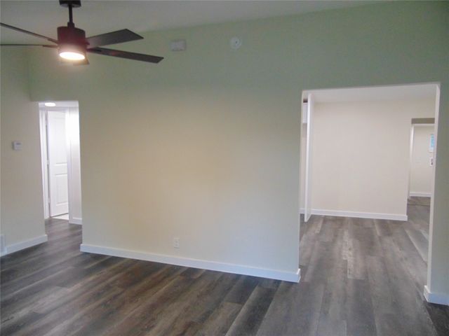 202 Wallace Drive, Garland, TX 75041