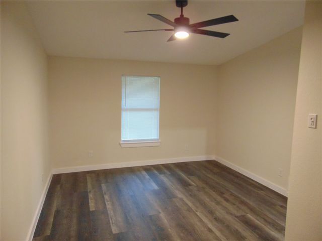 202 Wallace Drive, Garland, TX 75041