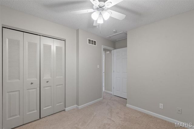 8825 Wrenwood Lane, Brentwood, MO 63144