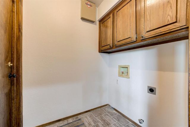 8416 Breezewood Drive, Oklahoma City, OK 73135