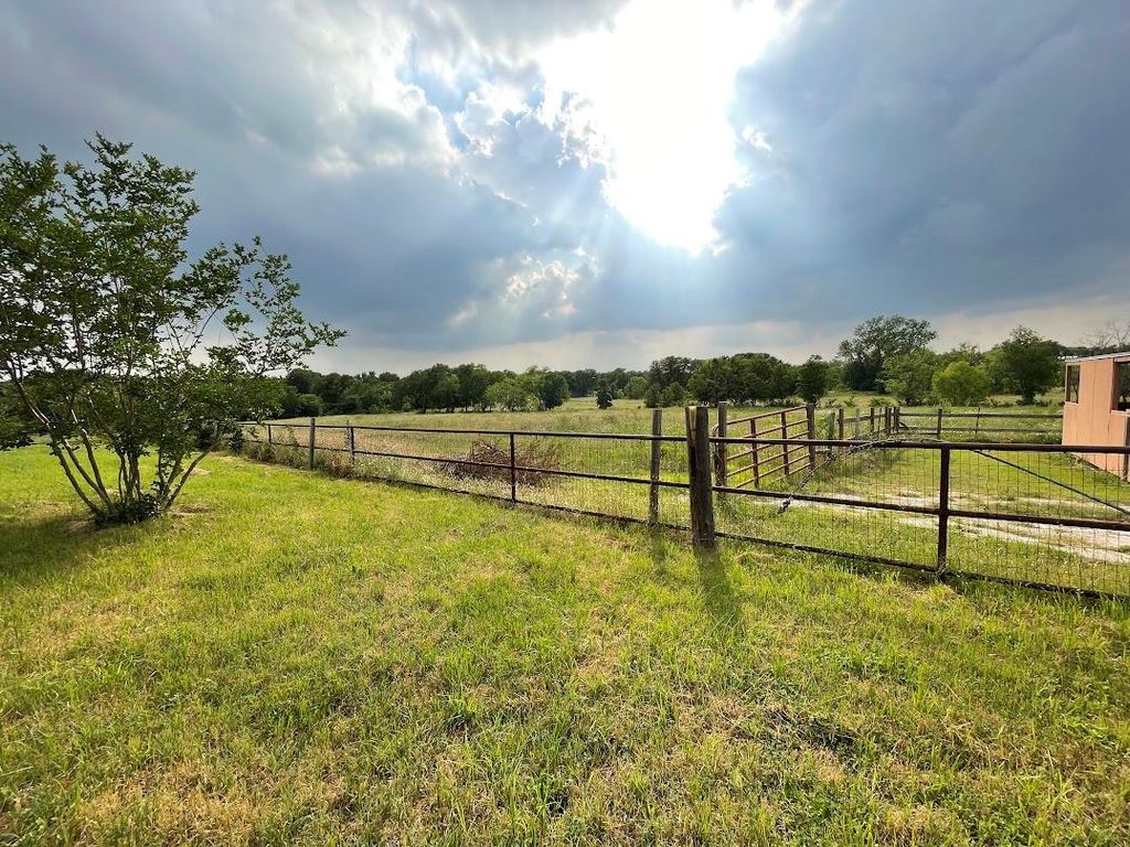 5001 Blue Bluff RD, Austin, TX 78724