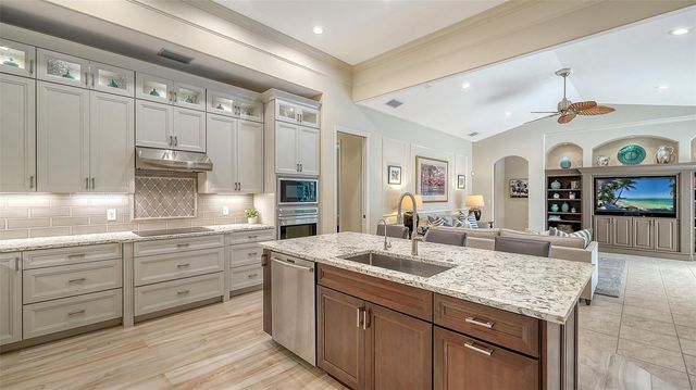 6607 THE MASTERS AVENUE, Lakewood Ranch, FL 34202