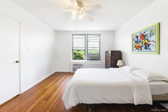488 Ocean Parkway 3B, Brooklyn, NY 11218