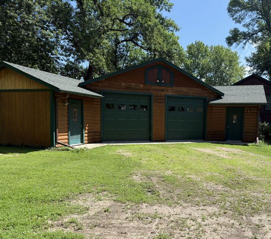 248 N 4th Street N, Dawson, MN 56232