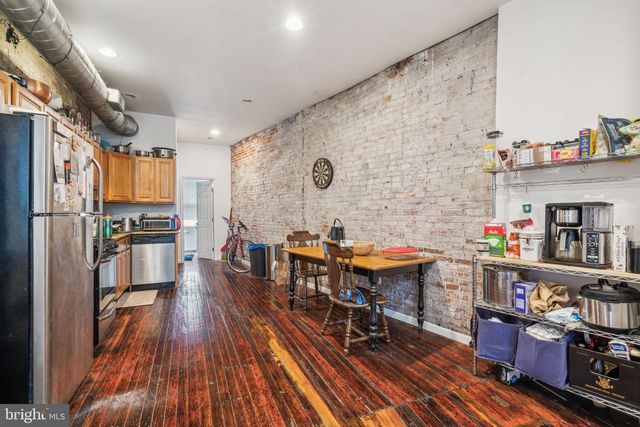 2557 AMBER ST, Philadelphia, PA 19125