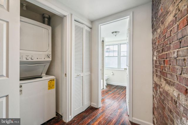 2557 AMBER ST, Philadelphia, PA 19125