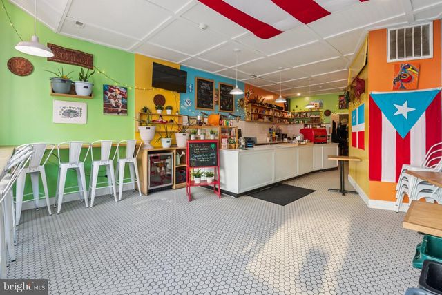 2557 AMBER ST, Philadelphia, PA 19125