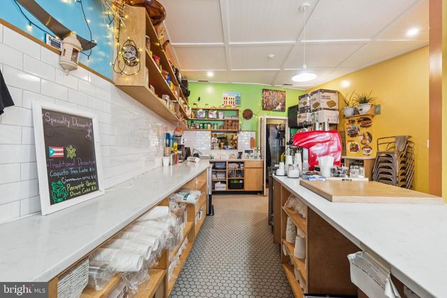 2557 AMBER ST, Philadelphia, PA 19125