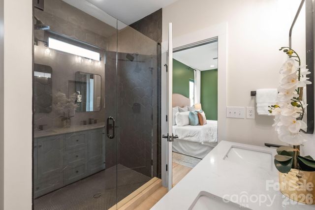 1933 St Paul Street, Charlotte, NC 28216