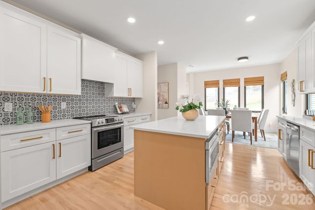 1933 St Paul Street, Charlotte, NC 28216