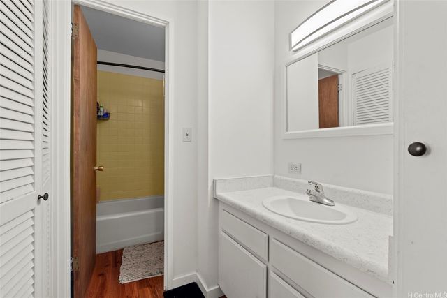 1440 Ward Avenue 505, Honolulu, HI 96822