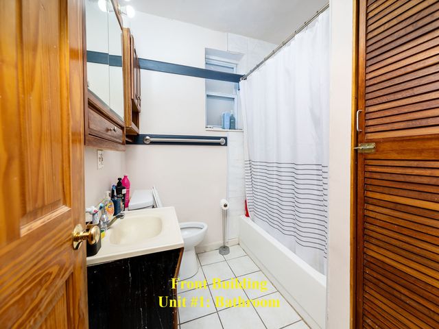 2621 N Marshfield Avenue, Chicago, IL 60614