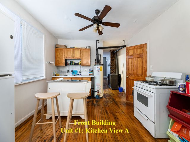 2621 N Marshfield Avenue, Chicago, IL 60614