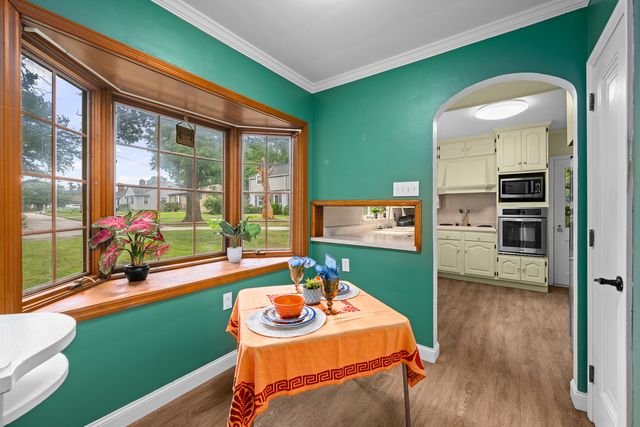 2301 15th Avenue, Moline, IL 61265