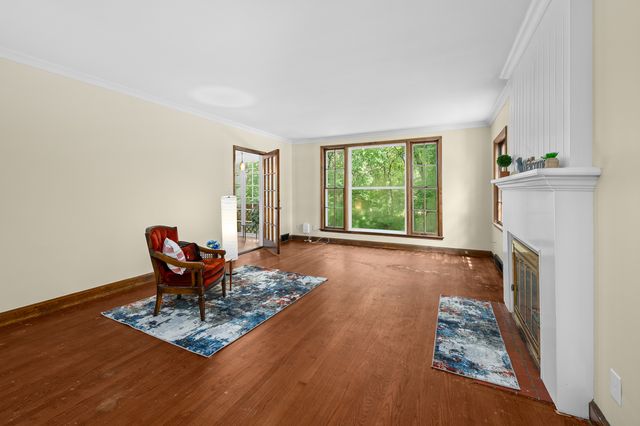 2301 15th Avenue, Moline, IL 61265