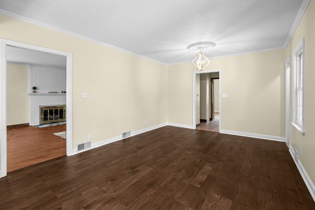 2301 15th Avenue, Moline, IL 61265