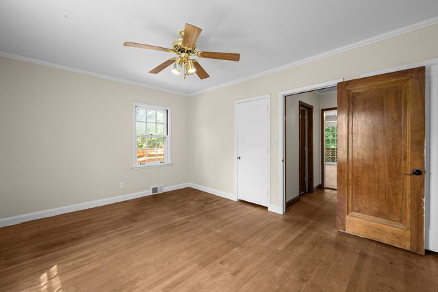 2301 15th Avenue, Moline, IL 61265