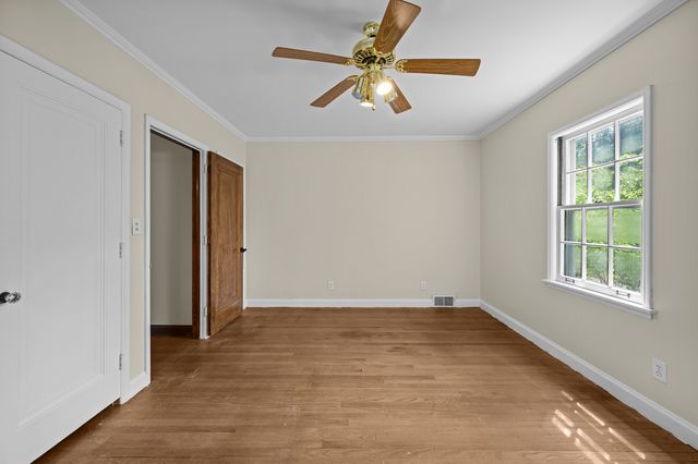 2301 15th Avenue, Moline, IL 61265