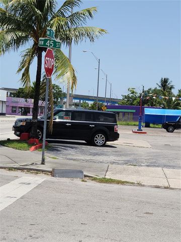 4420 NW 7th Avenue, Miami, FL 33127