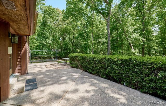 218 Brook Lane, O'fallon, MO 63368