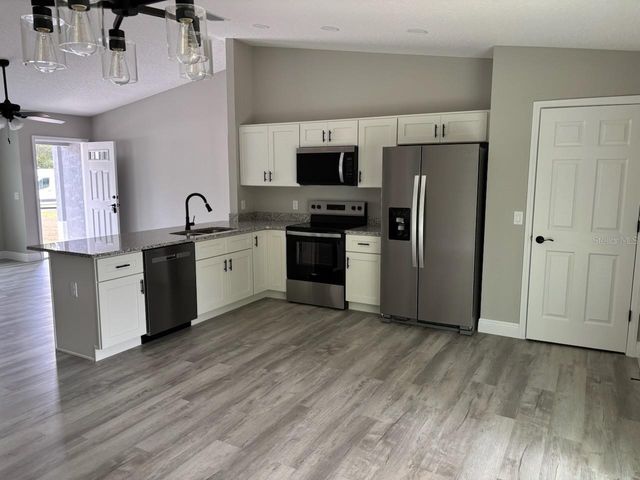 1542 W BELEN DRIVE, Citrus Springs, FL 34434