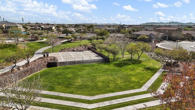 10066 W CASHMAN Drive, Peoria, AZ 85383