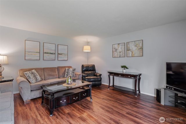 1914 122nd Place SE, Everett, WA 98208