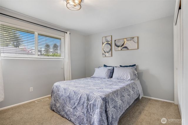 1914 122nd Place SE, Everett, WA 98208