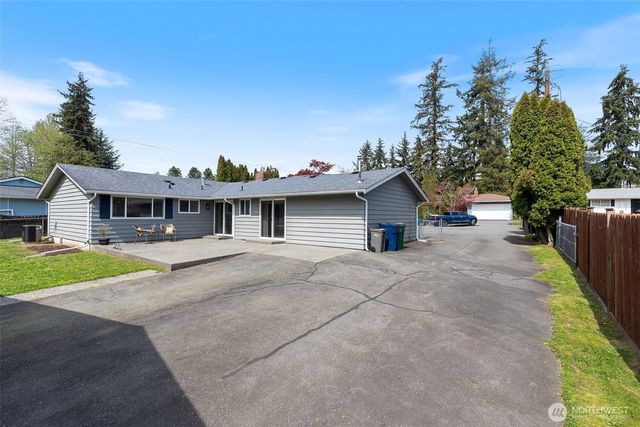 1914 122nd Place SE, Everett, WA 98208