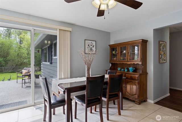 1914 122nd Place SE, Everett, WA 98208