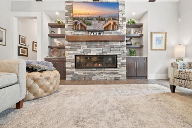 61 Pigeon Forge Ct., Murrells Inlet, SC 29576