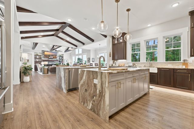 61 Pigeon Forge Ct., Murrells Inlet, SC 29576
